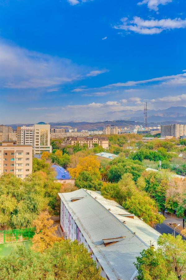 "Asaapart" Lamiya Apartamento Almatý Exterior foto